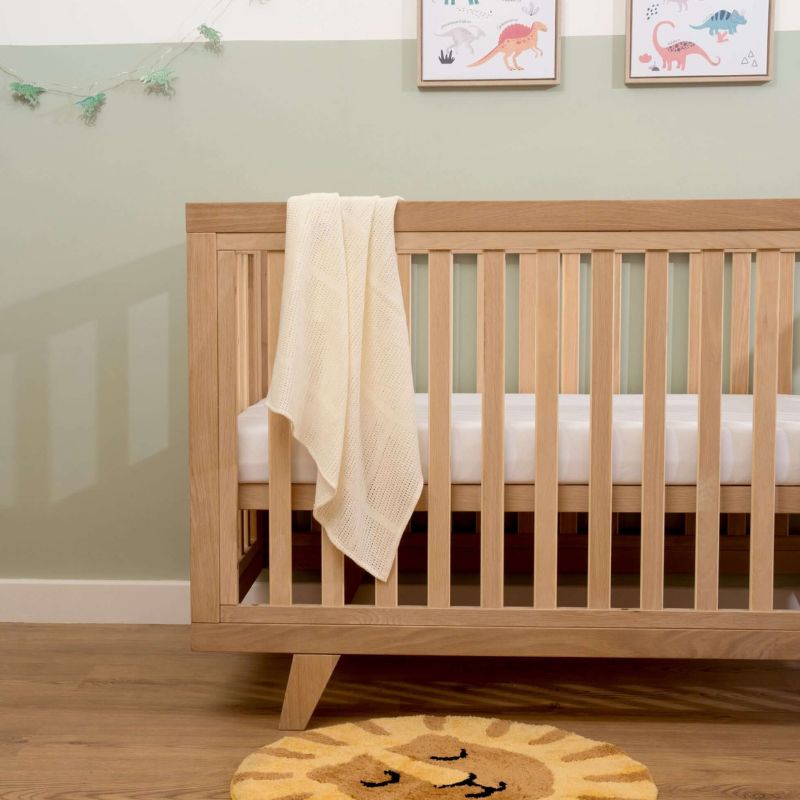 Clair de Lune Oak Cot Bed 